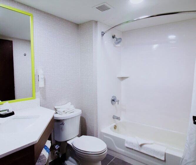 غرفه قياسيه سريرين مزدوجين, Hampton Inn Bridgeport/clarksburg