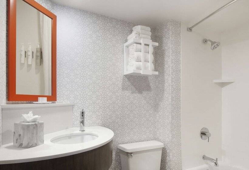 ２ダブルベッドのスタンダードルーム, Hampton Inn Evansville