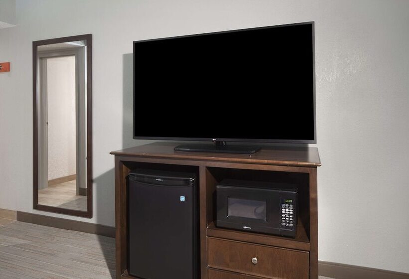 غرفه قياسيه سريرين مزدوجين, Hampton Inn Evansville