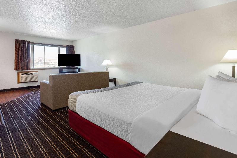 اتاق استاندارد با تخت بزرگ برای معلولان, Hampton Inn Houston I 10w Energy Corridor