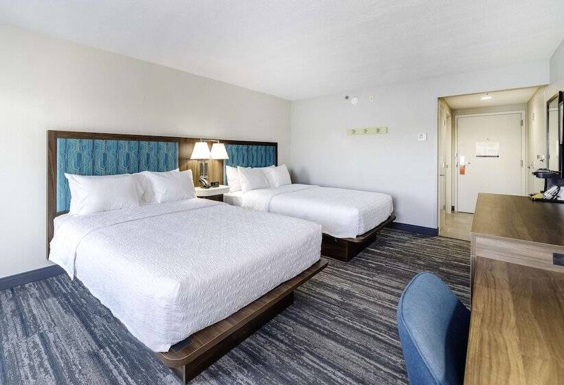 غرفه قياسيه سريرين مزدوجين, Hampton Inn Port Charlotte