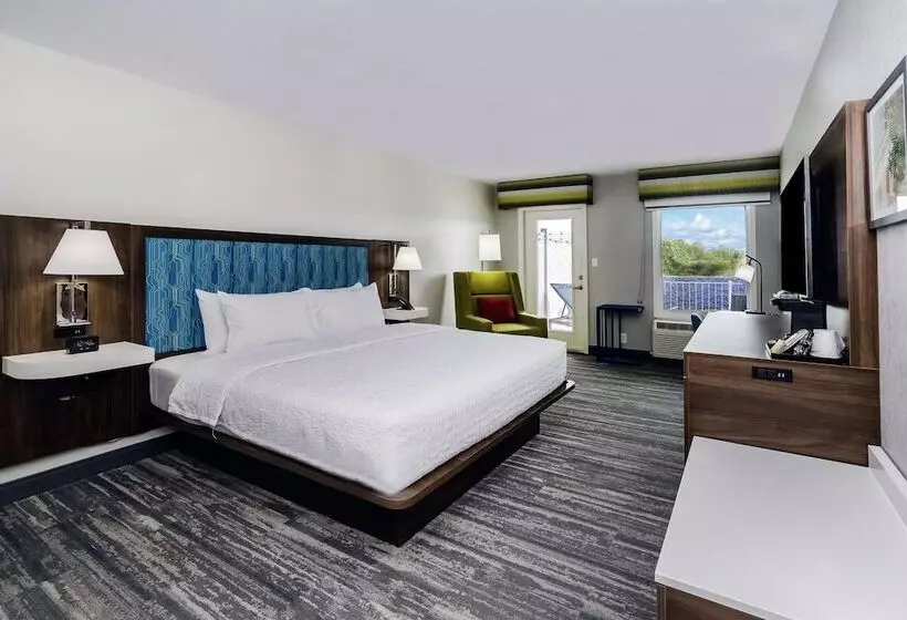 景色の見えるダブルベッドスタンダードルーム, Hampton Inn Port Charlotte