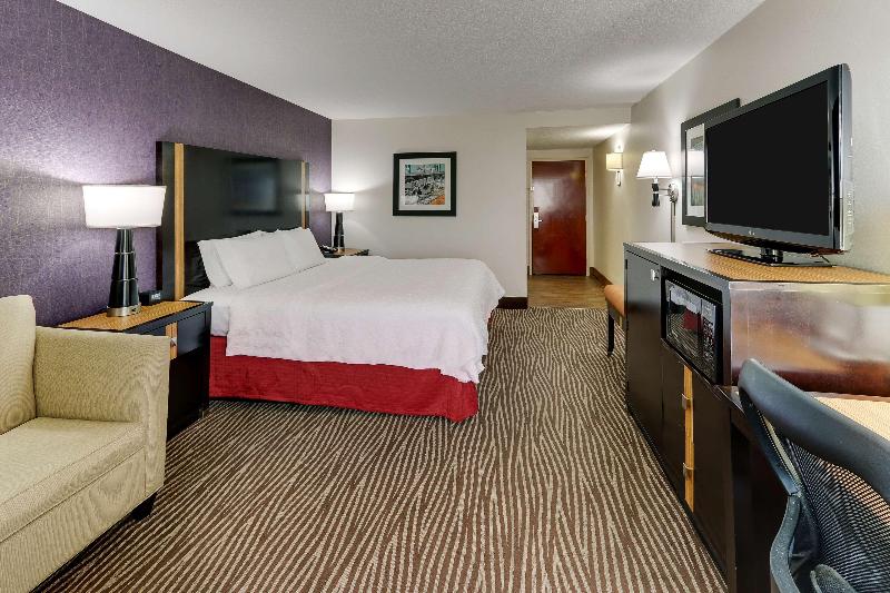 스탠다드 스튜디오 킹침대, Hampton Inn Springfield
