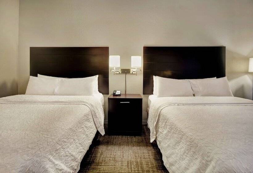 Номер Стандарт 2 Двуспальные Кровати, Hampton Inn Starkville