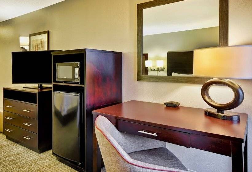 Номер Стандарт 2 Двуспальные Кровати, Hampton Inn Starkville
