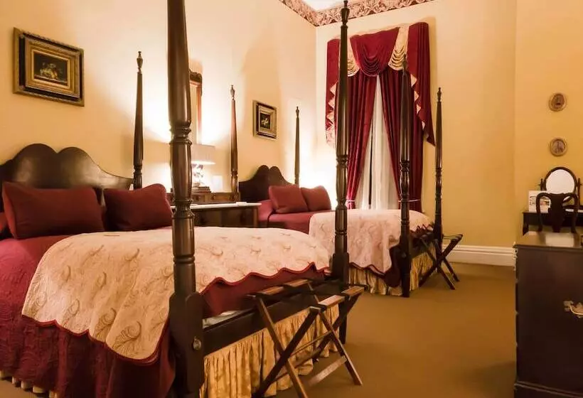 ２ダブルベッドのスタンダードルーム, The Guest House Historic Mansion