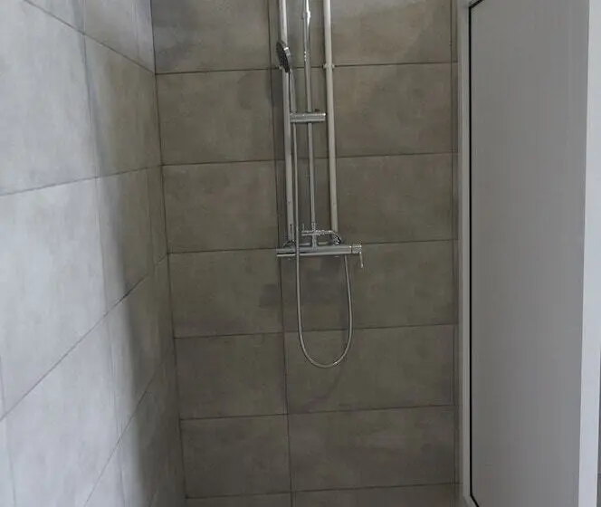 تختخواب در اتاق مشترک, Hostel Polushkina Roshcha