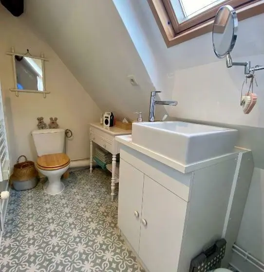 Perhesviitti, La Maison De Montaboulin