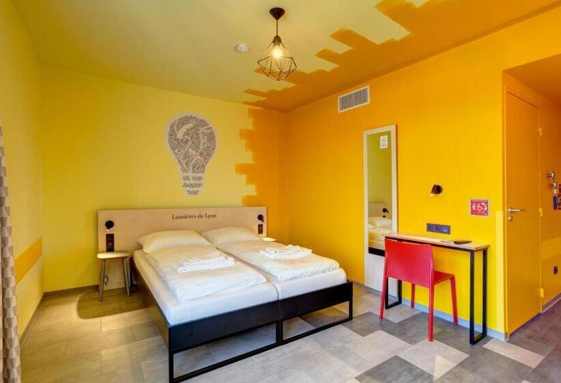 Номер Стандарт, Meininger Hotel Lyon Centre Berthelot