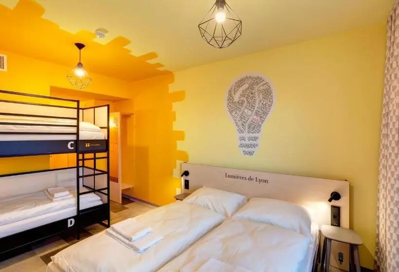 スタンダード4人部屋, Meininger Hotel Lyon Centre Berthelot