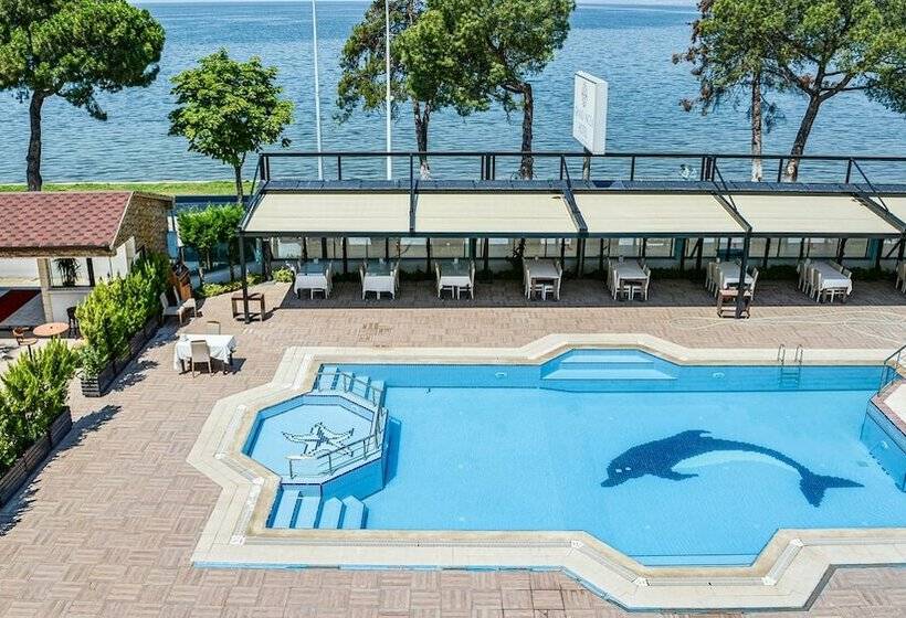 스탠다드 룸 호수 전망, Grand Nicea