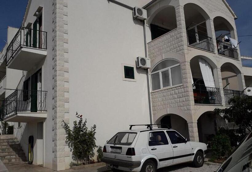 Апартаменты 1 Спальня, Apartments Brižić