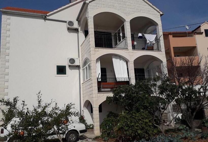 Апартаменты 1 Спальня, Apartments Brižić