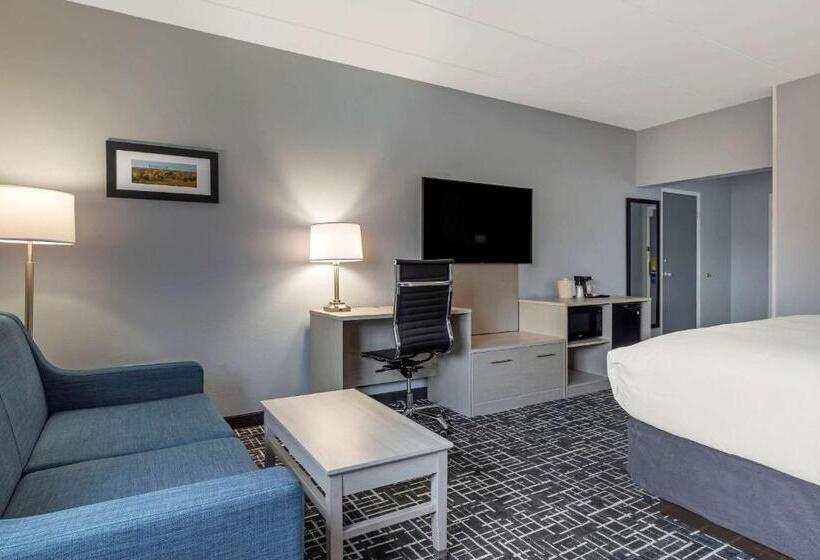 חדר דחוקס עם מיטת קינג, Comfort Inn Hyannis  Cape Cod