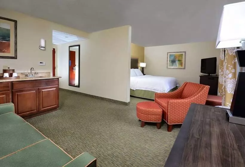 キングサイドベッドのスタンダードワンルーム, Hampton Inn Raleigh/town Of Wake Forest