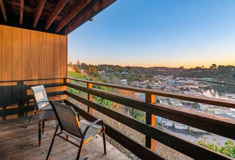 إستوديو ديلوكس, Harbor Lite Lodge