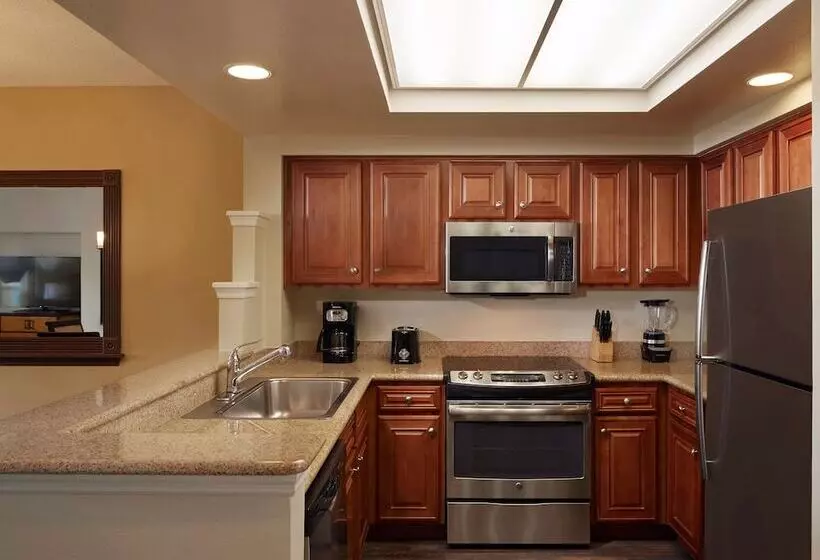 سوئیت برای معلولان, Hilton Grand Vacations Club Seaworld® Orlando