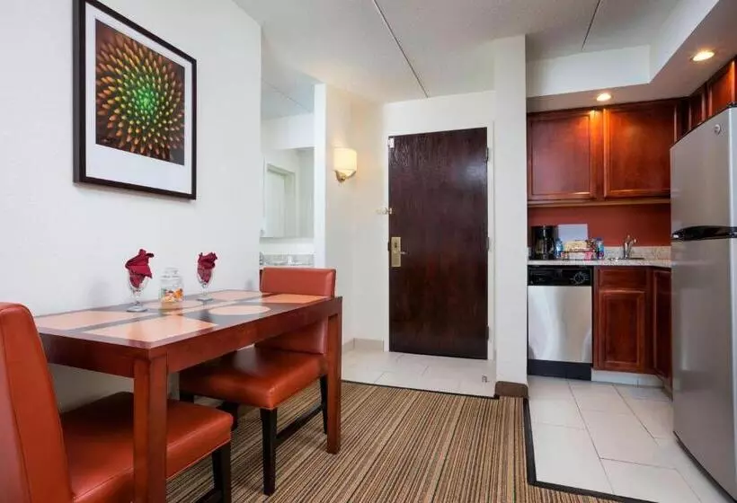 キングサイズベッドのスイートルーム, Residence Inn By Marriott Minneapolis Edina