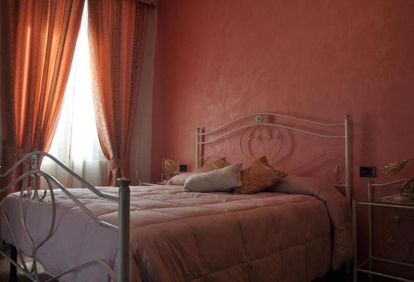 اتاق استاندارد با بالکن, Villa Del Poeta