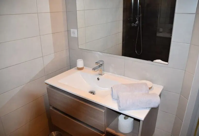 Standard-huone, La Villa 13&15