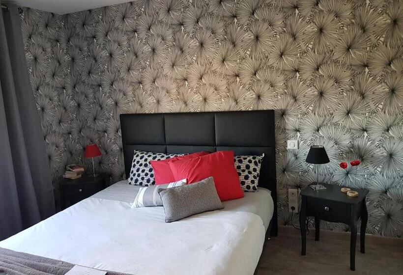 スタンダードルーム, La Villa 13&15