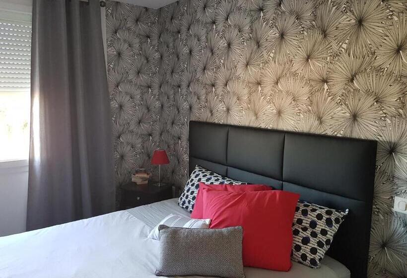 スタンダードルーム, La Villa 13&15