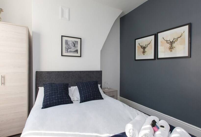 스탠다드 룸 공동 욕실, Townhouse @ Newlands Street Stoke