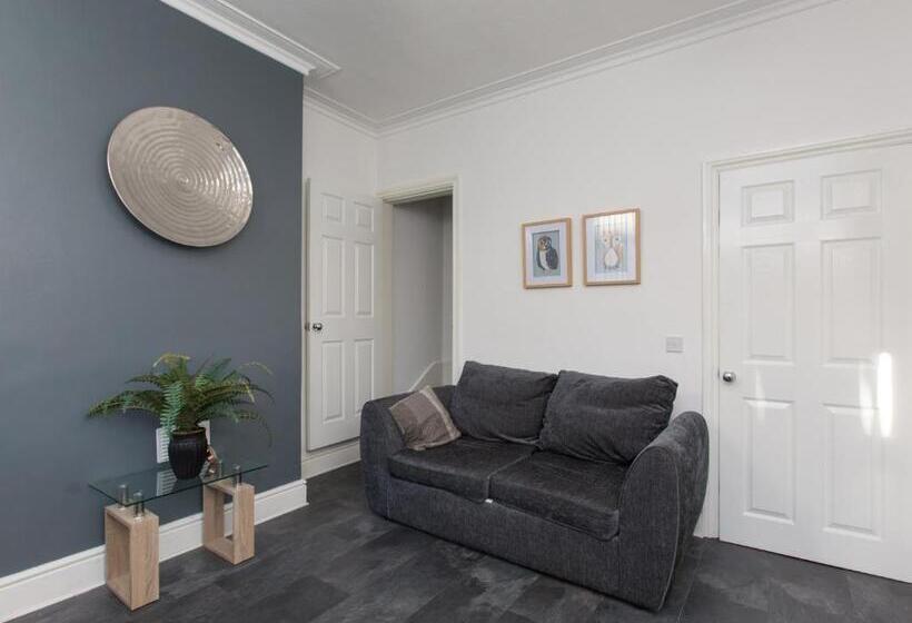Номер Стандарт Совместная Ванная, Townhouse @ Newlands Street Stoke