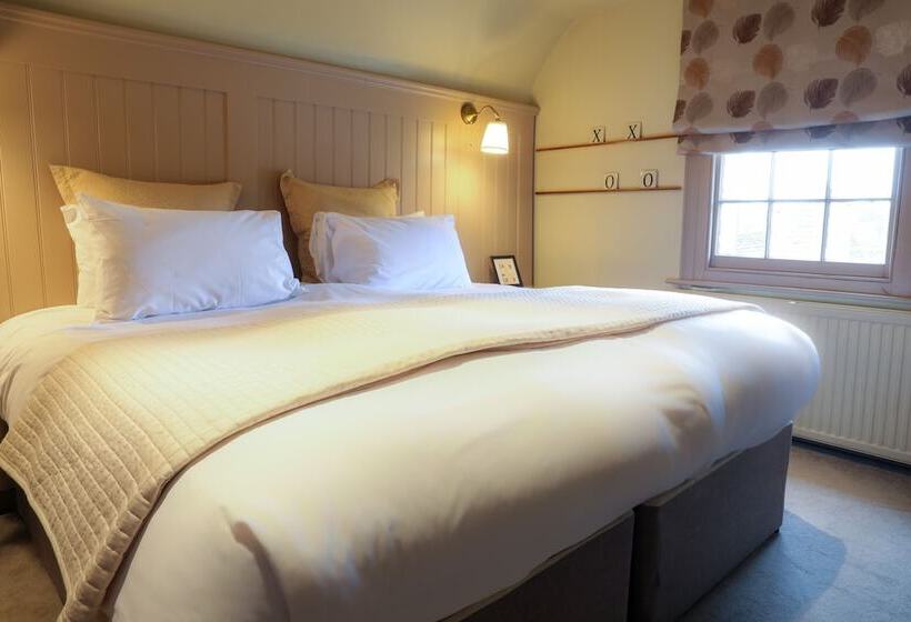 חדר סטנדרט, The Kingsbury 7even 8ight