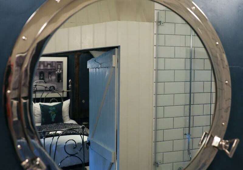 חדר סטנדרט, The Kingsbury 7even 8ight