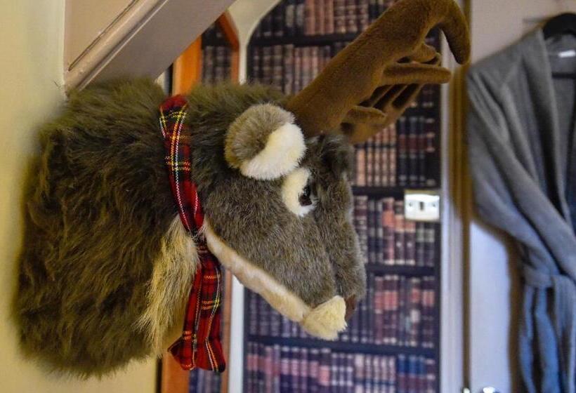 Standard room with outdoor bath, The Kingsbury 7even 8ight