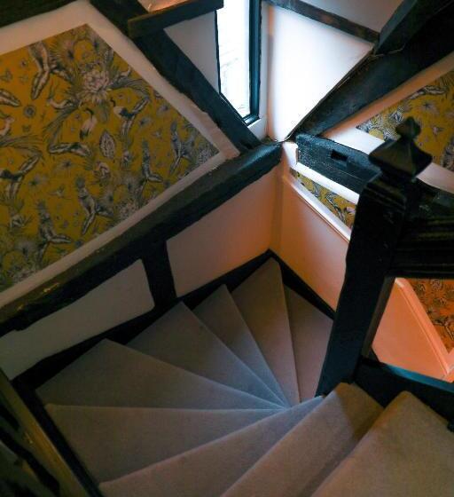 חדר סטנדרט, The Kingsbury 7even 8ight