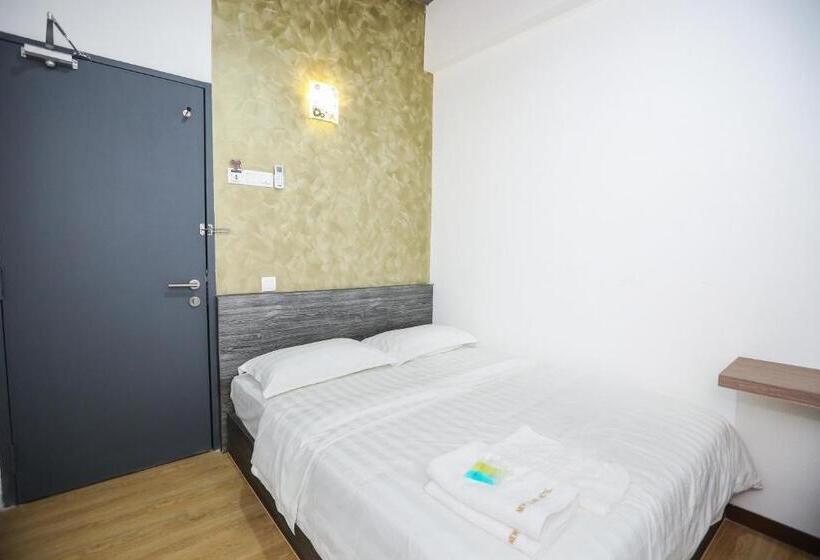 Quarto Estandar, New Dawn