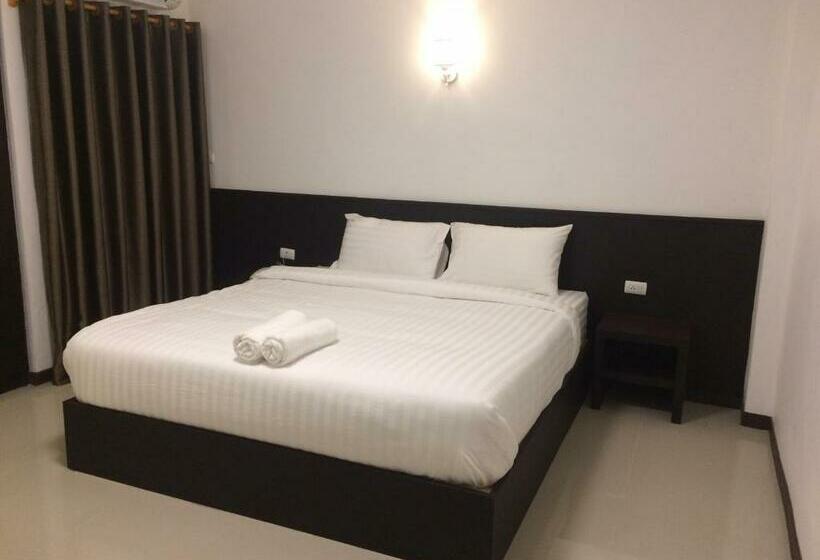 غرفة ديلوكس سرير كينج, Ud House