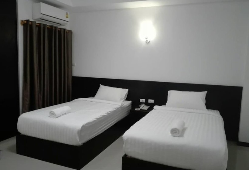 غرفة ديلوكس, Ud House