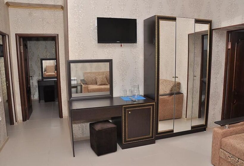 デラックスルーム, Gostevoy Dom Na Volodarskogo