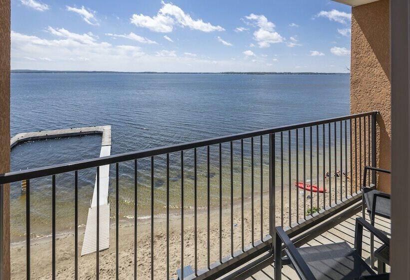 غرفة قياسية سرير مزدوج, Holiday Inn Detroit Lakes, An Ihg