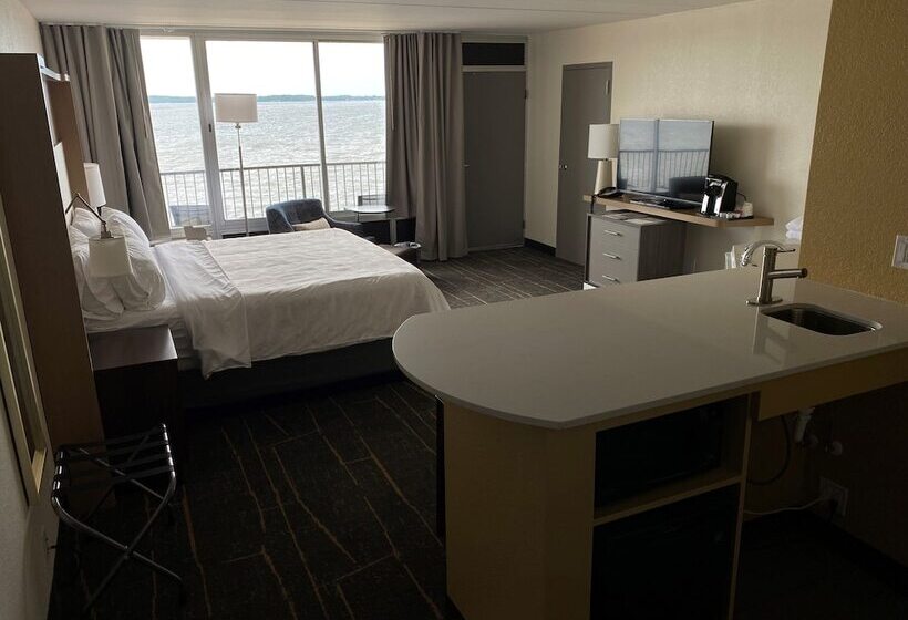Номер Стандарт Двуспальная Кровать, Holiday Inn Detroit Lakes, An Ihg