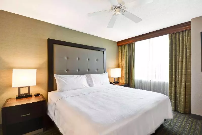 スタンダードルーム, Holiday Inn Express Hotel & Suites Bentonville, An Ihg