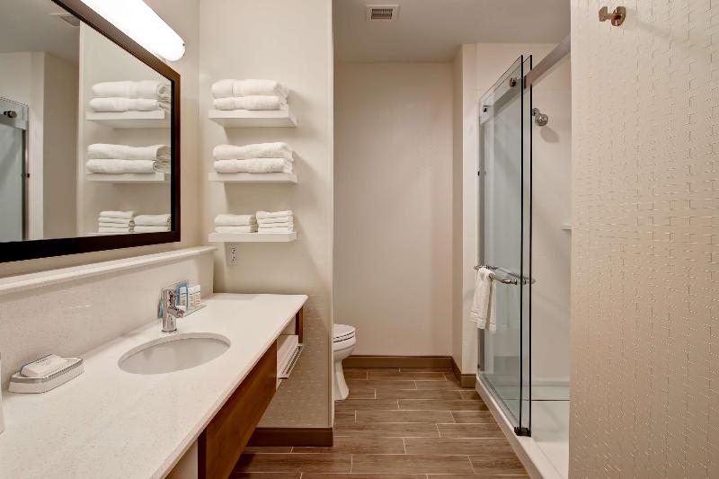 Номер Стандарт, Holiday Inn Express Hotel & Suites San Diego Escondido, An Ihg