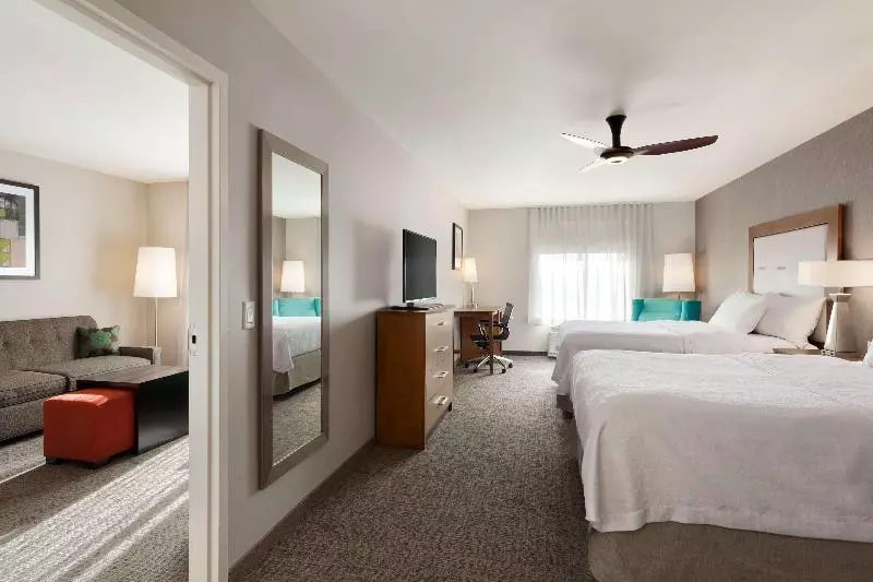 سوئیت با تخت بزرگ, Holiday Inn Express Hotel & Suites San Diego Escondido, An Ihg
