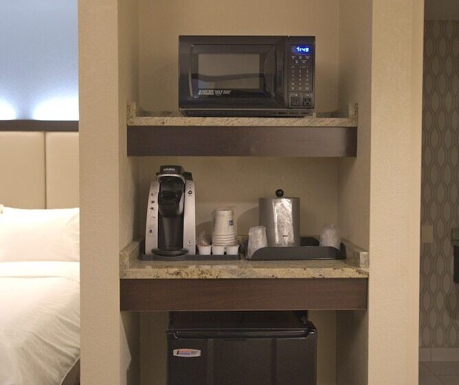 标准间, Holiday Inn Express Anderson I 85   Exit 27  Highway 81, An Ihg