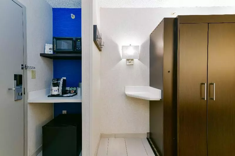اتاق استاندارد با تخت بزرگ, Holiday Inn Express Mill Valley San Francisco Area, An Ihg
