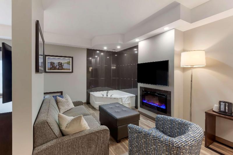 Deluxe Szoba Kind Size Bed, Holiday Inn Express & Suites Springfield, An Ihg
