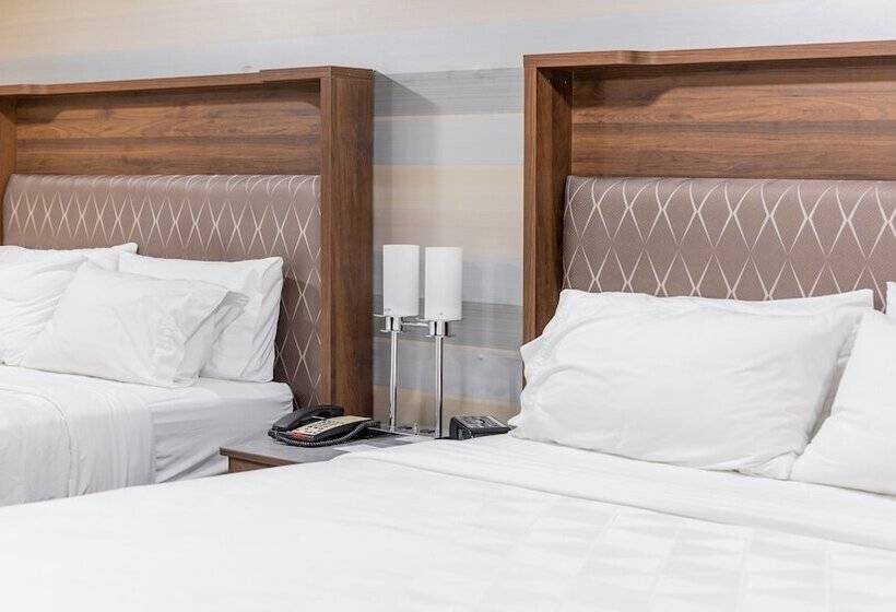 Номер Стандарт 2 Двуспальные Кровати, Holiday Inn Plainview Long Island, An Ihg