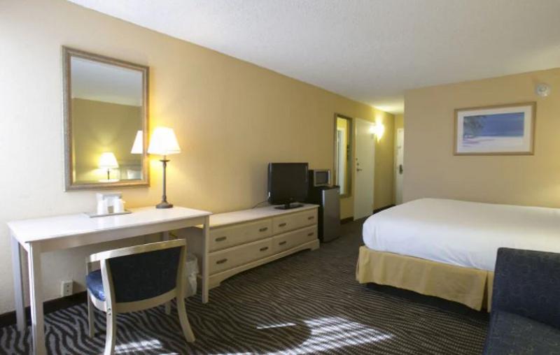 غرفة قياسية سرير كينج, The Inn At Boynton Beach