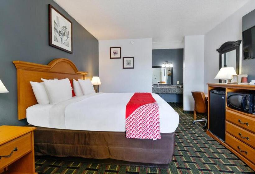 장애인을 위한 킹사이즈 침대 스탠다드 룸, Lake Park Inn Express