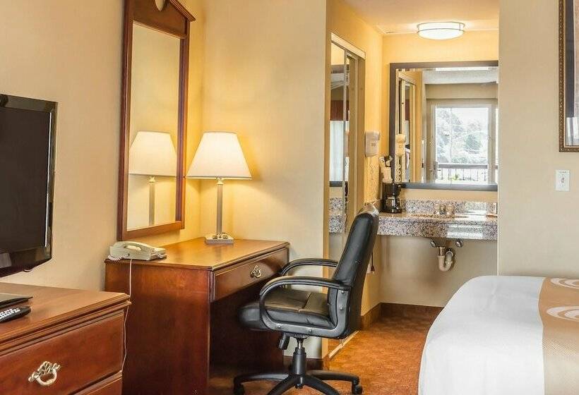 غرفه قياسيه سريرين مزدوجين, Quality Inn Calera I65 Exit 231