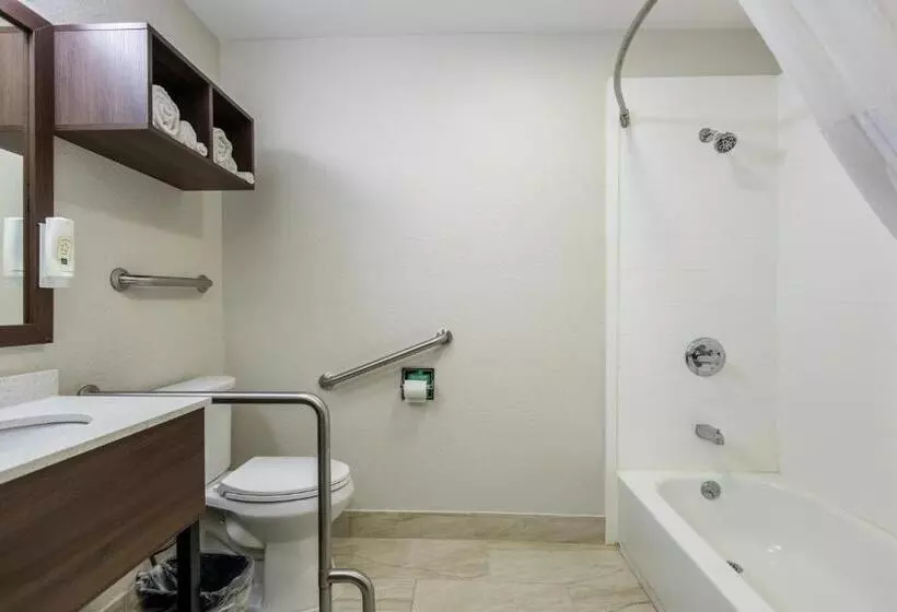 Standard-invahuone King-vuode, Quality Inn