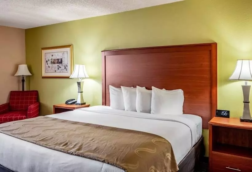 ２ダブルベッドのスタンダードルーム, Quality Inn Trinidad